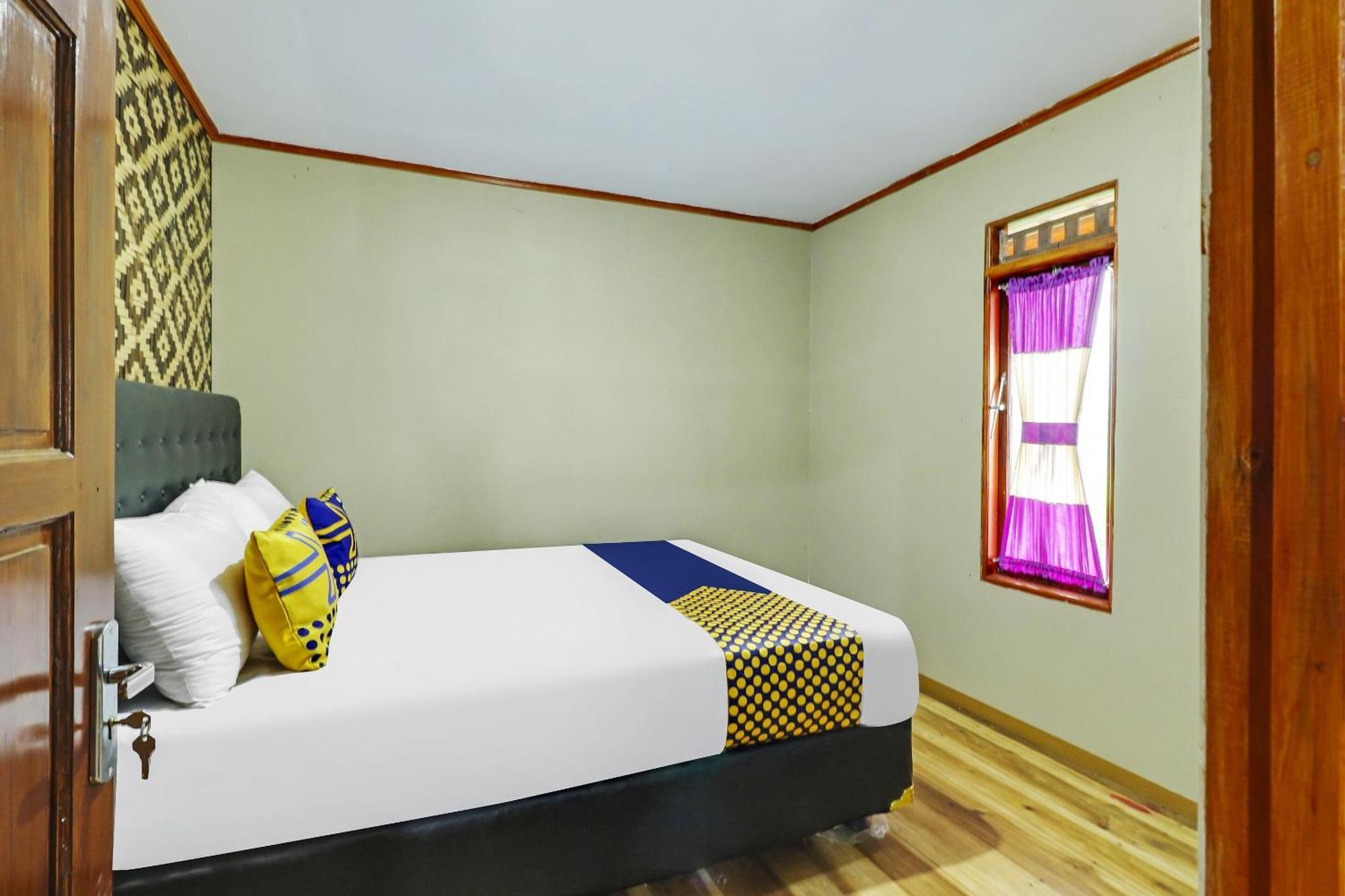 Pendjalu Oyo Homes 90956 Desa Wisata Guranteng מראה חיצוני תמונה