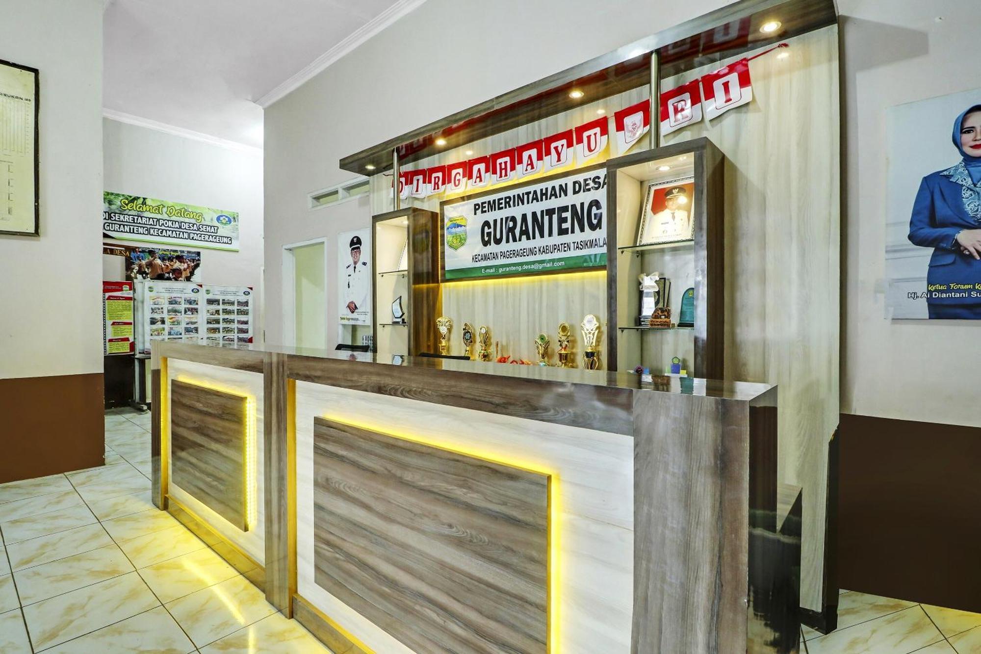 Pendjalu Oyo Homes 90956 Desa Wisata Guranteng מראה חיצוני תמונה