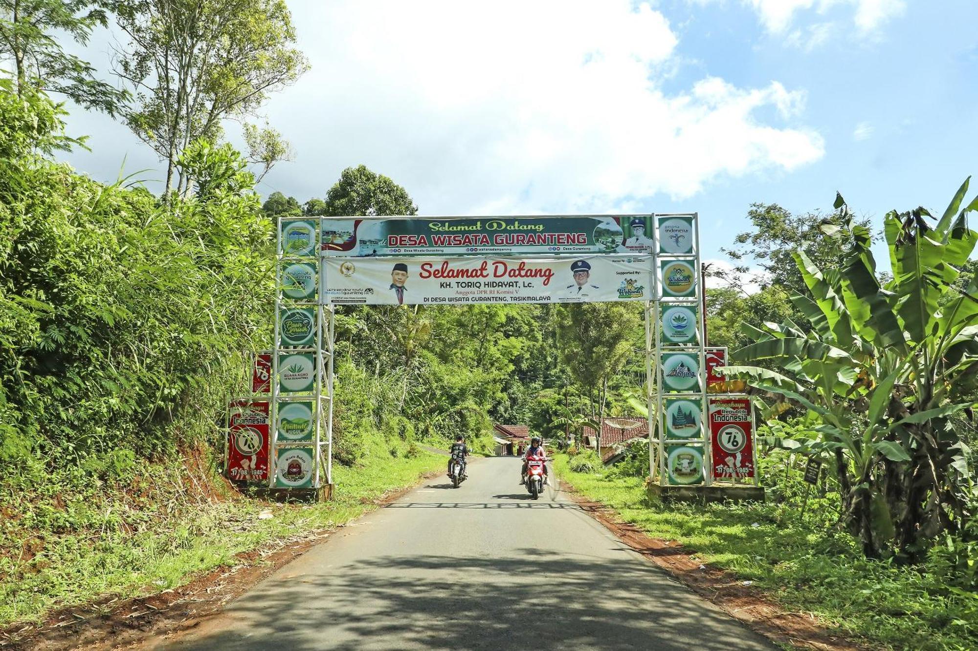 Pendjalu Oyo Homes 90956 Desa Wisata Guranteng מראה חיצוני תמונה