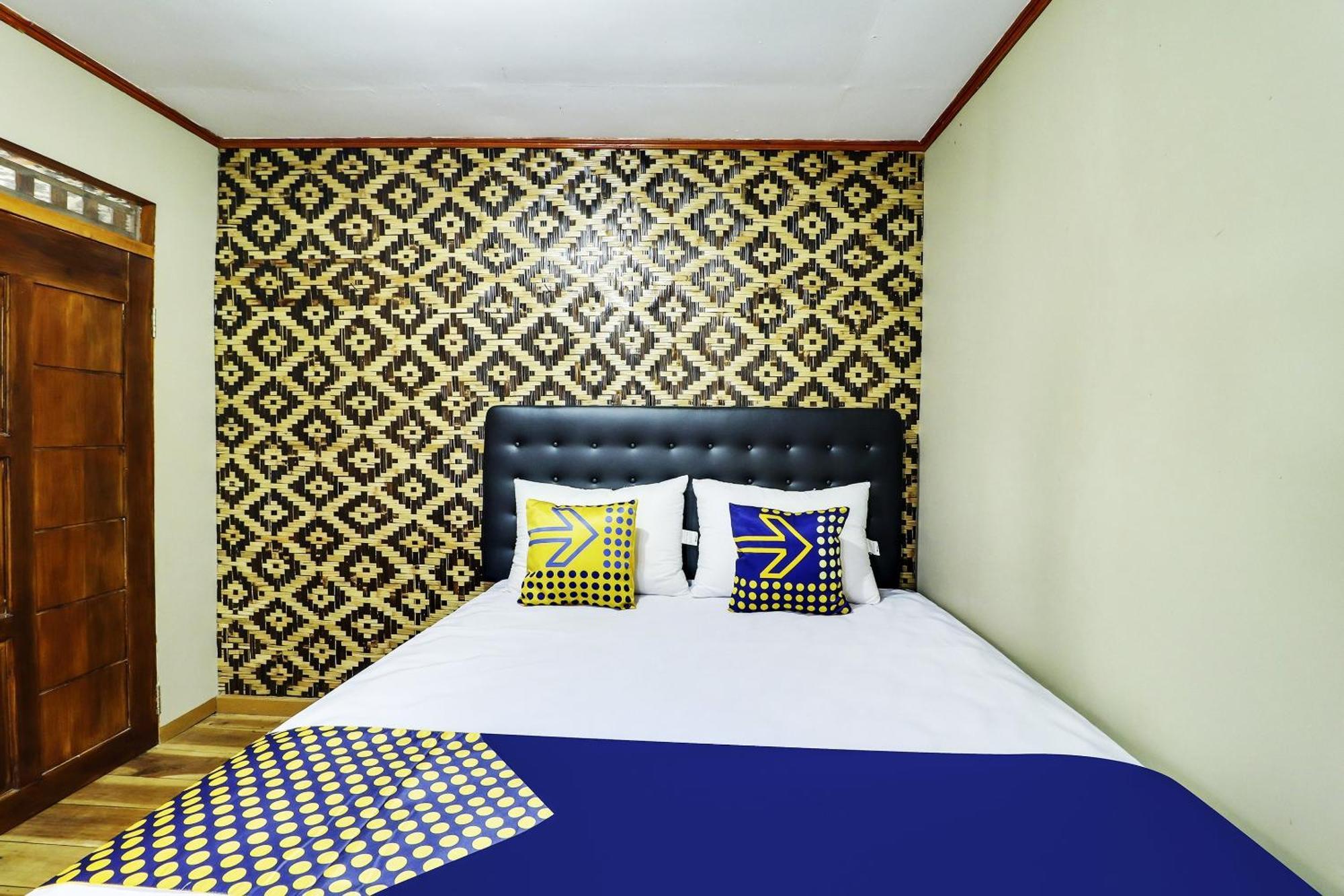 Pendjalu Oyo Homes 90956 Desa Wisata Guranteng מראה חיצוני תמונה