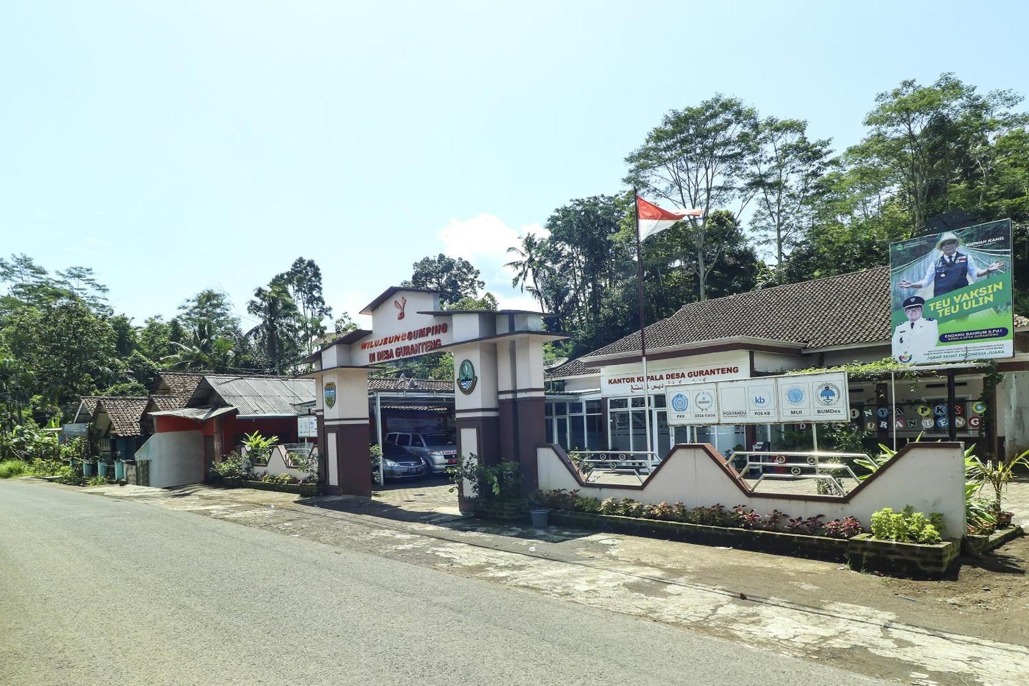 Pendjalu Oyo Homes 90956 Desa Wisata Guranteng מראה חיצוני תמונה